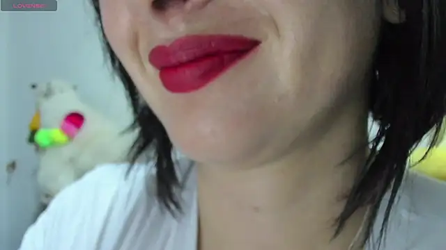 Snapshot of queen_fetish chatting on March 19, 2025, 10:33 am queen fetish online show from March 19, 2025, 10:33 am