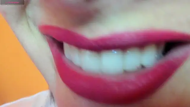 Snapshot of queen_fetish chatting on November 20, 2025, 11:03 pm queen fetish online show from November 20, 2025, 11:03 pm