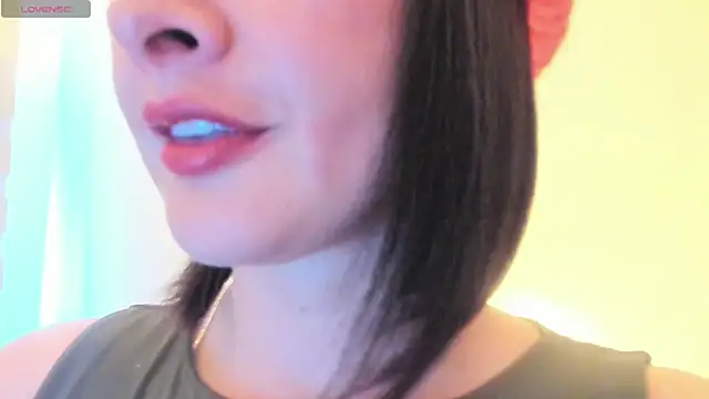 Snapshot of queen_fetish chatting on September 25, 2025, 6:47 pm queen fetish online show from September 25, 2025, 6:47 pm