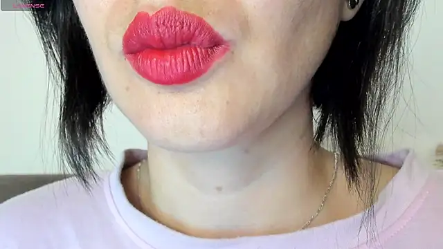 Snapshot of queen_fetish chatting on February 12, 2025, 10:24 am queen fetish online show from February 12, 2025, 10:24 am