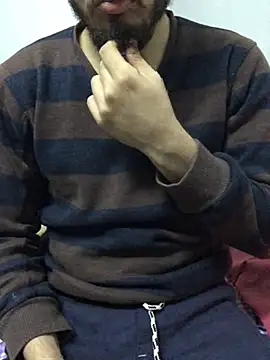 Snapshot of Arabian-B chatting on March 8, 2025, 7:31 pm Arabian-B online show from March 8, 2025, 7:31 pm