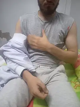 Snapshot of Arabian-B chatting on January 17, 2025, 12:31 am Arabian-B online show from January 17, 2025, 12:31 am