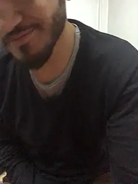 Snapshot of Arabian-B chatting on February 21, 2025, 7:32 pm Arabian-B online show from February 21, 2025, 7:32 pm