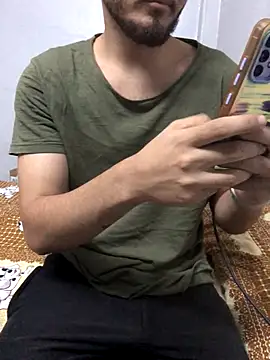 Snapshot of Arabian-B chatting on October 17, 2025, 6:17 am Arabian-B online show from October 17, 2025, 6:17 am