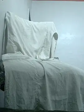 Snapshot of Arabian-B chatting on December 2, 2025, 10:11 pm Arabian-B online show from December 2, 2025, 10:11 pm