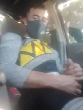 Snapshot of prettyboi6992 chatting on October 24, 2025, 6:29 pm prettyboi6992 online show from October 24, 2025, 6:29 pm