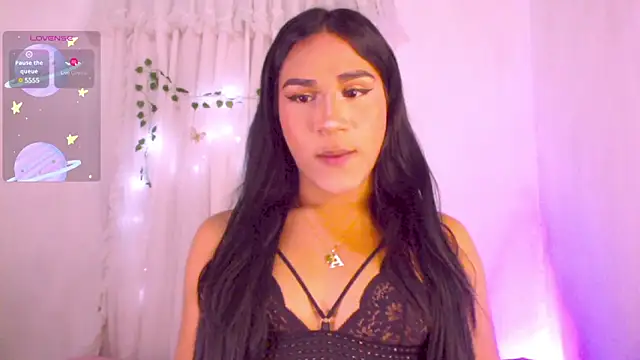 Snapshot of AndreaaFoxx chatting on January 7, 2025, 7:17 pm AndreaaFoxx online show from January 7, 2025, 7:17 pm