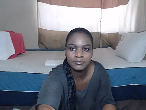 Snapshot of AdelaideT chatting on October 9, 2025, 6:25 am AdelaideT online show from October 9, 2025, 6:25 am