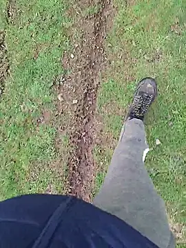 FreezingTie850 online show from April 18, 2026, 10:17 am