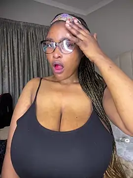 Snapshot of Bustygoddess32 chatting on May 15, 2026, 11:25 pm Bustygoddess32 online show from May 15, 2026, 11:25 pm