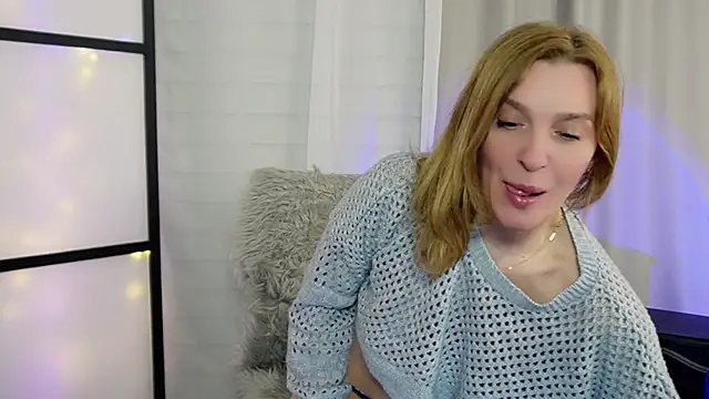 Snapshot of ms_natty chatting on March 22, 2025, 11:42 pm ms natty online show from March 22, 2025, 11:42 pm