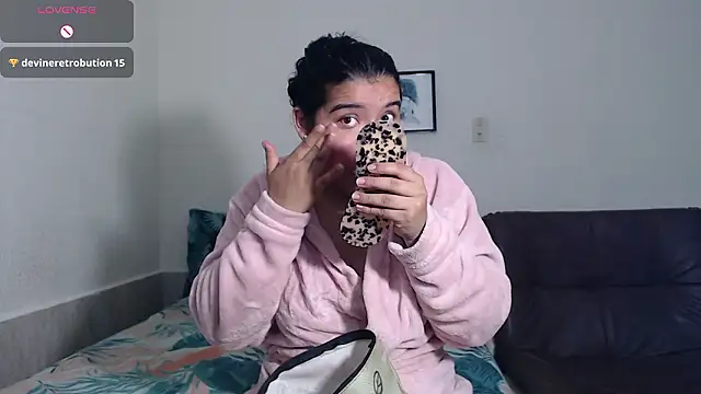 Snapshot of agata_22 chatting on February 3, 2026, 3:15 am agata 22 online show from February 3, 2026, 3:15 am