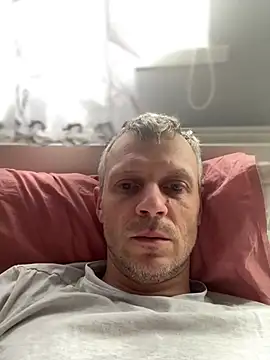 Snapshot of Arthur2288@xh chatting on March 12, 2026, 12:31 pm Arthur2288xh online show from March 12, 2026, 12:31 pm