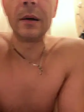 Snapshot of Arthur2288@xh chatting on March 5, 2026, 6:15 pm Arthur2288xh online show from March 5, 2026, 6:15 pm