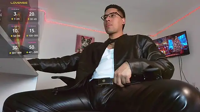 Snapshot of Thonydupont chatting on December 22, 2025, 11:27 pm Thonydupont online show from December 22, 2025, 11:27 pm