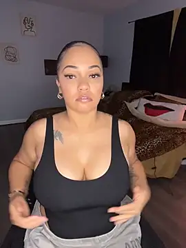 Snapshot of DestineeJayde chatting on July 2, 2026, 4:29 am DestineeJayde online show from July 2, 2026, 4:29 am