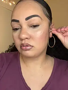 Snapshot of DestineeJayde chatting on January 22, 2025, 4:55 am DestineeJayde online show from January 22, 2025, 4:55 am