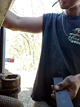 cdressupdiva online show from February 8, 2026, 5:32 pm