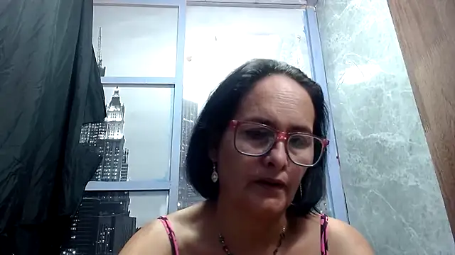 Snapshot of Nastylatinaxxx chatting on October 20, 2025, 12:06 pm Nastylatinaxxx online show from October 20, 2025, 12:06 pm