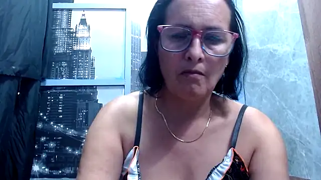 Snapshot of Nastylatinaxxx chatting on November 21, 2025, 11:48 pm Nastylatinaxxx online show from November 21, 2025, 11:48 pm