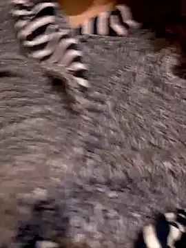 Snapshot of Zanoba-16 chatting on December 16, 2025, 9:41 pm Zanoba-16 online show from December 16, 2025, 9:41 pm