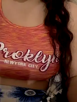 Snapshot of Zanoba-16 chatting on December 14, 2025, 9:37 am Zanoba-16 online show from December 14, 2025, 9:37 am