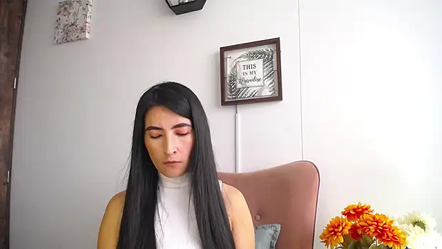 JainaRogers online show from January 14, 2026, 5:05 pm