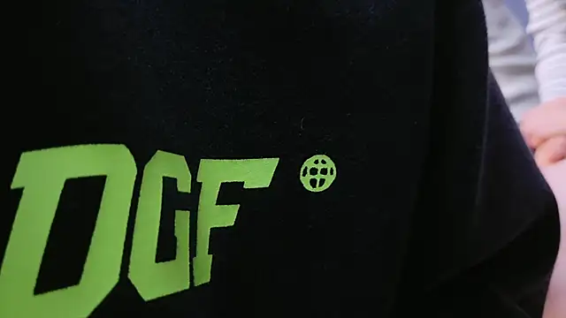 Snapshot of POCARI_SWEAT chatting on February 13, 2025, 11:06 am POCARI SWEAT online show from February 13, 2025, 11:06 am