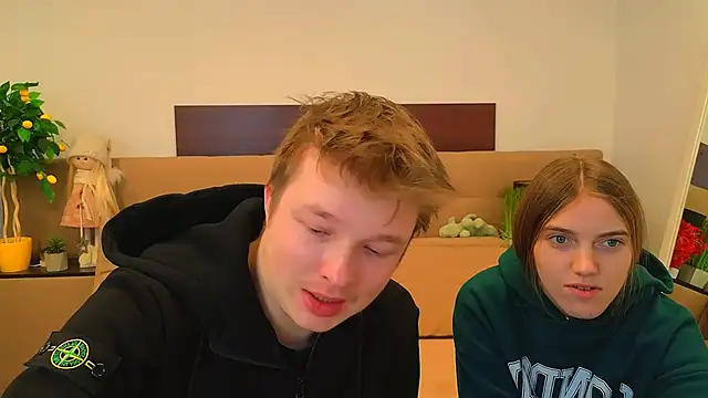 Snapshot of _Olli__Stiw_ chatting on February 20, 2026, 8:27 am Olli Stiw online show from February 20, 2026, 8:27 am