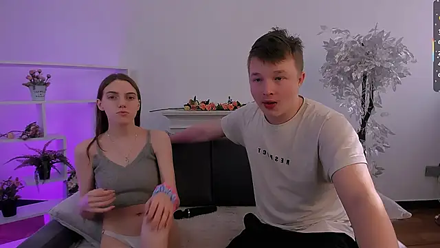 Snapshot of _Olli__Stiw_ chatting on March 21, 2025, 7:11 am Olli Stiw online show from March 21, 2025, 7:11 am