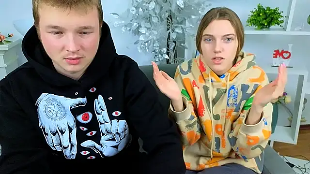 Snapshot of _Olli__Stiw_ chatting on December 15, 2025, 8:31 am Olli Stiw online show from December 15, 2025, 8:31 am