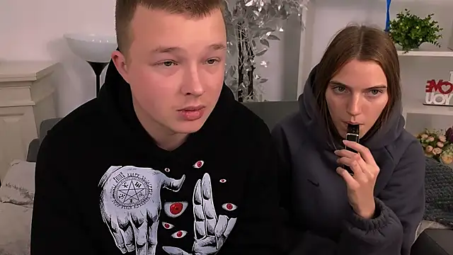 Snapshot of _Olli__Stiw_ chatting on October 14, 2025, 8:15 am Olli Stiw online show from October 14, 2025, 8:15 am