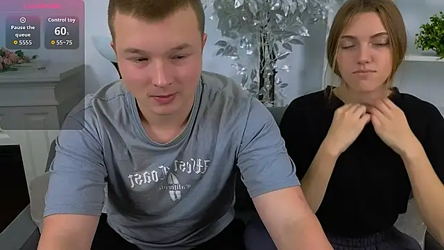 Snapshot of _Olli__Stiw_ chatting on October 18, 2025, 7:54 am Olli Stiw online show from October 18, 2025, 7:54 am