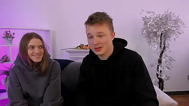 Snapshot of _Olli__Stiw_ chatting on March 19, 2025, 8:01 am Olli Stiw online show from March 19, 2025, 8:01 am