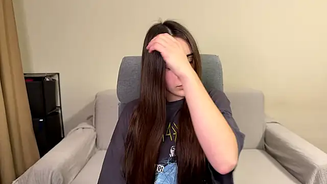 Snapshot of AliceKolltt chatting on March 14, 2026, 8:37 pm AliceKolltt online show from March 14, 2026, 8:37 pm