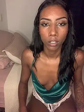 Snapshot of talitasilvx chatting on February 2, 2026, 5:56 pm talitasilvx online show from February 2, 2026, 5:56 pm