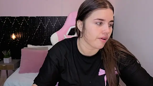 Snapshot of Aabby_lee chatting on February 23, 2026, 6:08 pm Aabby lee online show from February 23, 2026, 6:08 pm