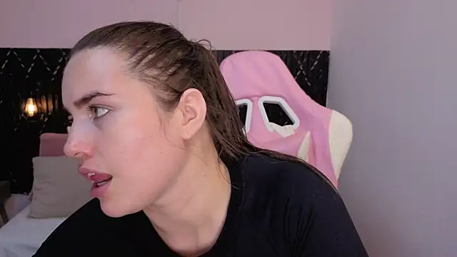 Snapshot of Aabby_lee chatting on March 30, 2026, 6:53 pm Aabby lee online show from March 30, 2026, 6:53 pm