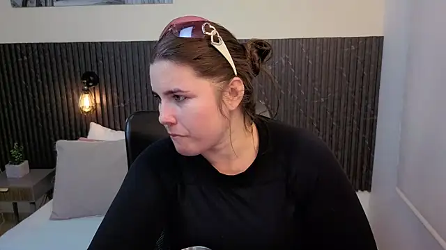 Snapshot of Aabby_lee chatting on March 22, 2026, 7:37 pm Aabby lee online show from March 22, 2026, 7:37 pm