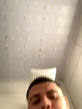 Casal Safado  online show from September 8, 2025, 5:23 pm