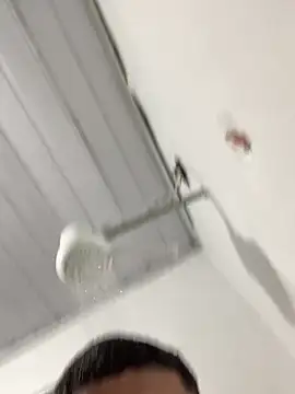 Casal Safado  online show from October 9, 2025, 4:13 am