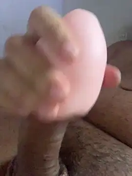 Casal Safado  online show from February 18, 2025, 6:26 pm