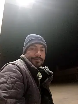 ARIFkhan129 online show from May 6, 2026, 12:14 am