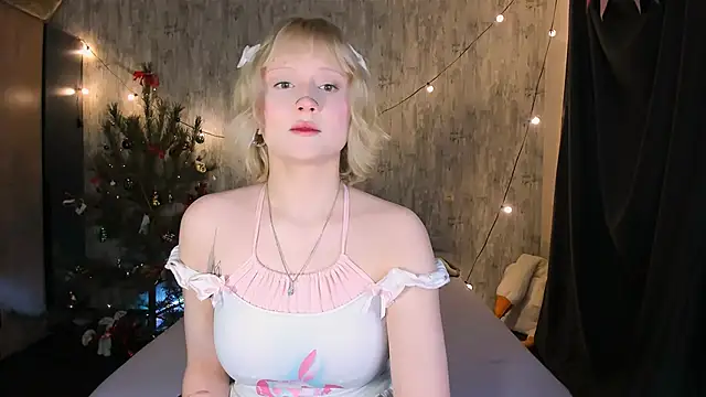 Snapshot of MariaMango chatting on January 9, 2026, 11:44 pm MariaMango online show from January 9, 2026, 11:44 pm