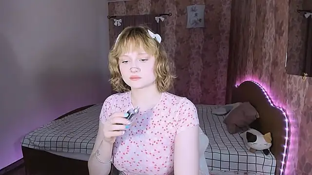 Snapshot of MariaMango chatting on March 10, 2026, 3:32 am MariaMango online show from March 10, 2026, 3:32 am