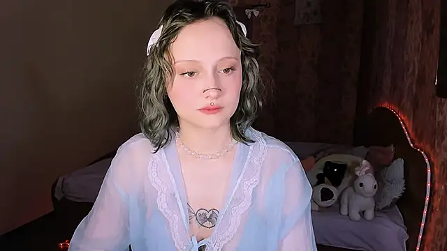 Snapshot of MariaMango chatting on June 14, 2026, 2:24 am MariaMango online show from June 14, 2026, 2:24 am