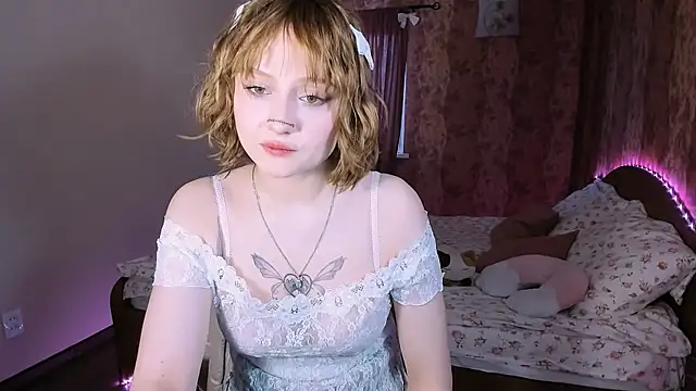 Snapshot of MariaMango chatting on February 21, 2026, 1:35 pm MariaMango online show from February 21, 2026, 1:35 pm