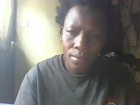 Snapshot of Queen_lady chatting on September 11, 2025, 6:35 am Queen lady online show from September 11, 2025, 6:35 am