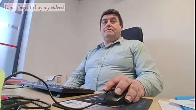 Snapshot of sympatrique chatting on January 19, 2026, 9:24 am sympatrique online show from January 19, 2026, 9:24 am