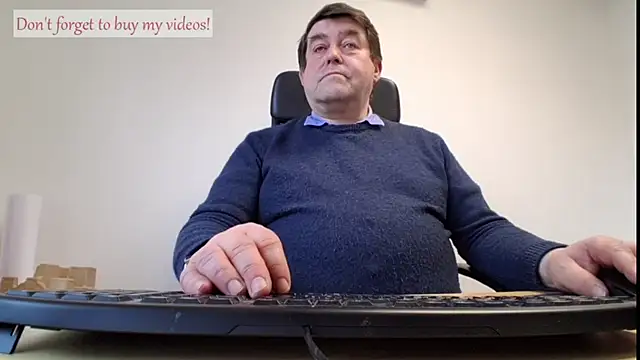 Snapshot of sympatrique chatting on February 5, 2026, 2:13 pm sympatrique online show from February 5, 2026, 2:13 pm